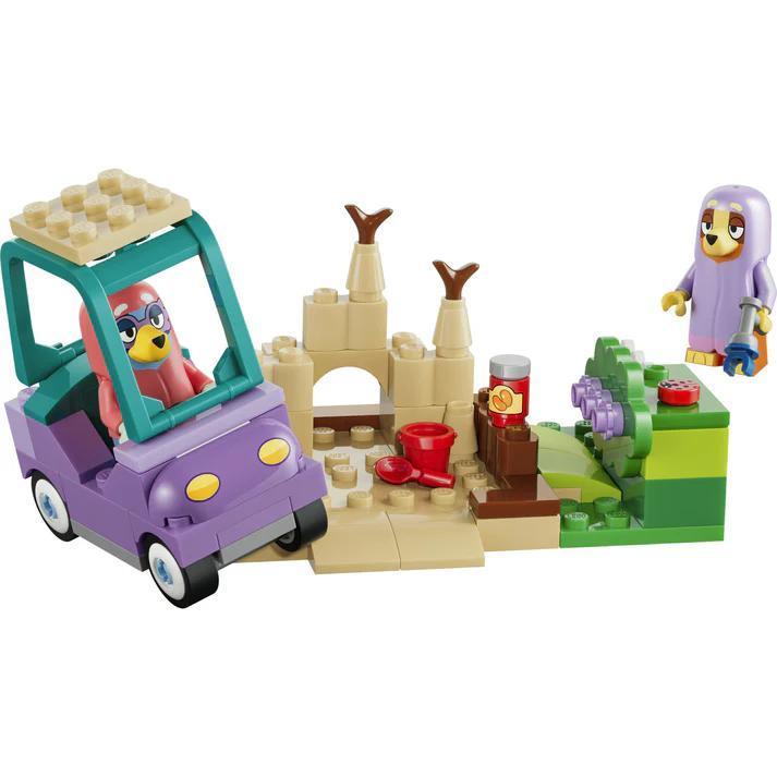 LEGO® Bluey Grannies with Bingo and Bluey | 11216