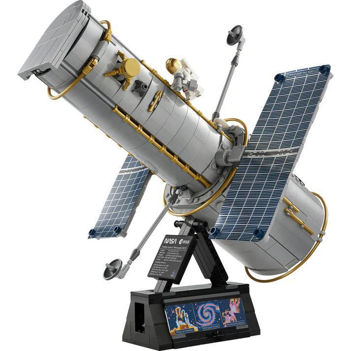 LEGO® Icons Hubble Space Telescope | 11382