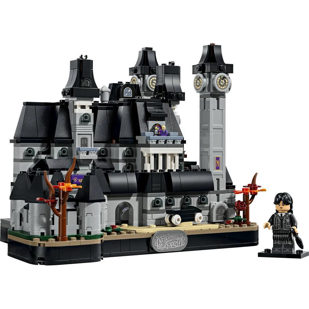 LEGO® Wednesday Nevermore Academy | 76788