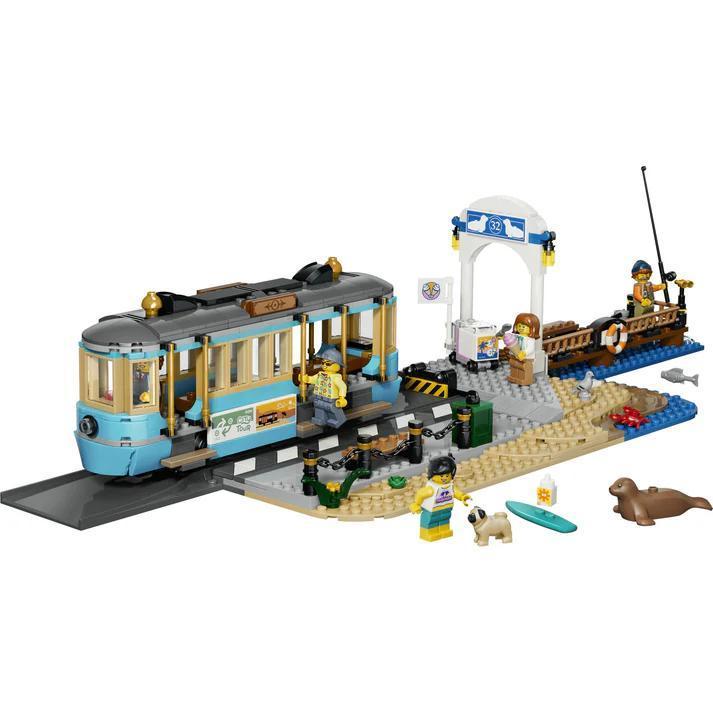 LEGO® City Trains Classic Beach Streetcar | 60506