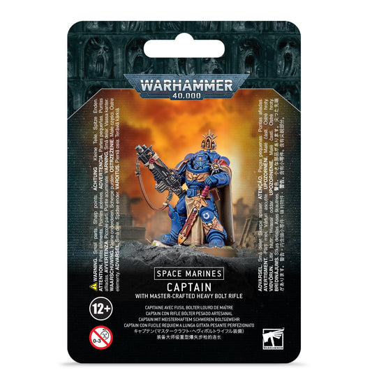 Warhammer 40,000 - Space Marines: Captain With Master-Crafted Bolt Rifle