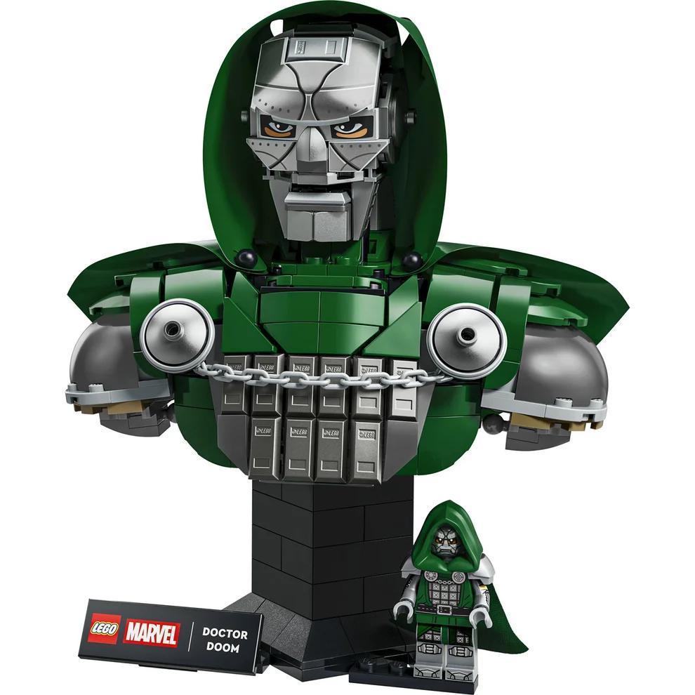 LEGO® Super Heroes Marvel Doctor Doom Bust | 76345