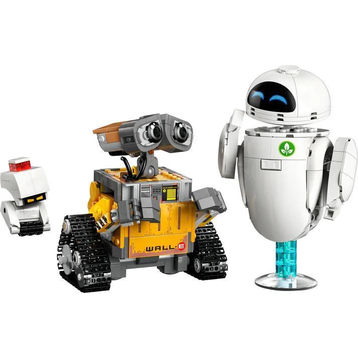 LEGO® Disney Pixar WALL-E and EVE | 43279 - The Feisty Goblin Gamehouse -